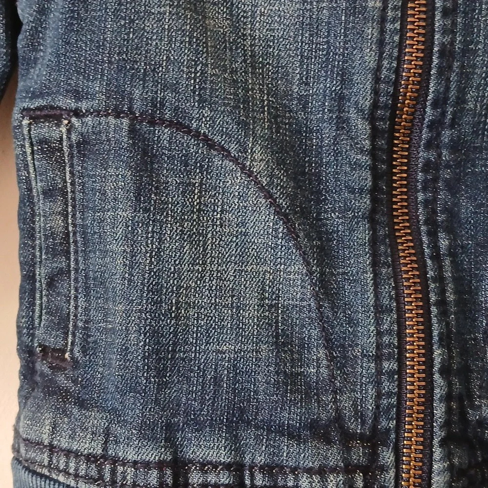 Genuine Kids‎ from OshKosh 18M zip up Jeans jacket